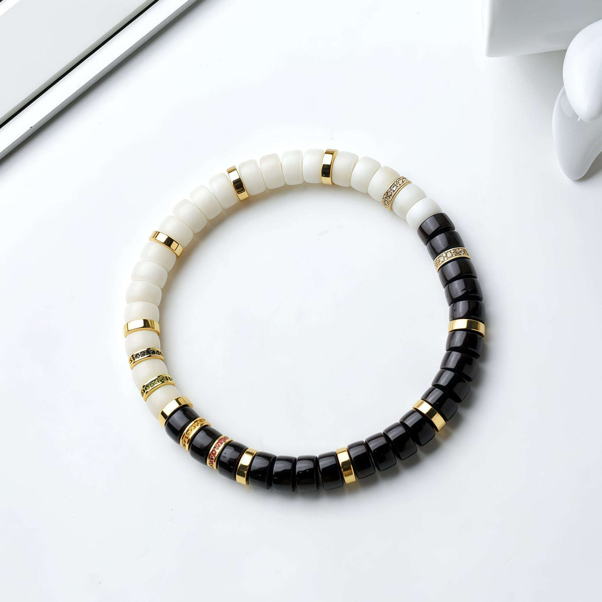 Natural Black & White Bodhi Bracelet – Handmade Spiritual Jewelry Averon London