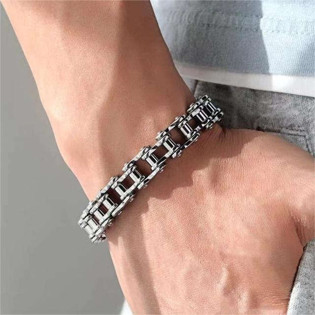 Biker Chain Bracelet Averon London
