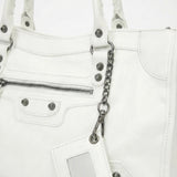 Carmela- Stylish Handbag with Spacious Interior & Minimalist Design