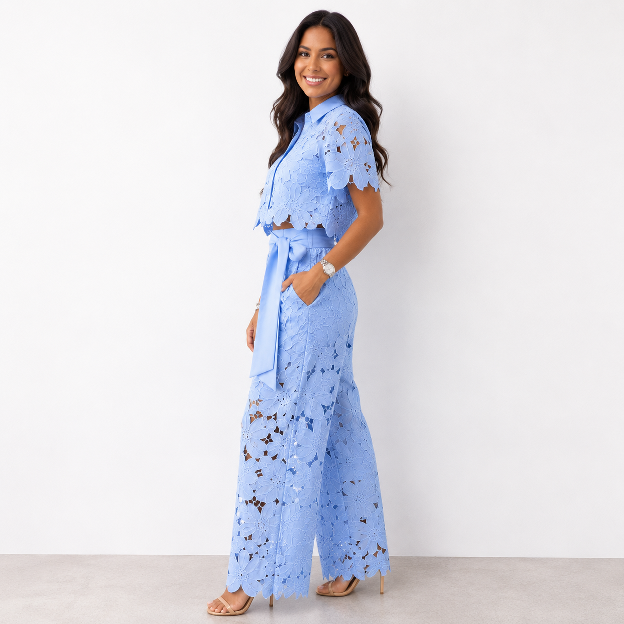 Isabela | Completo Elegante in Pizzo