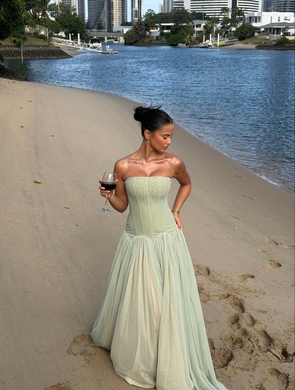 Judith | Robe D'Invitée de Mariage Maxi Style Corset Sans Manches pour Femmes