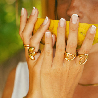 Isla Wave Ring