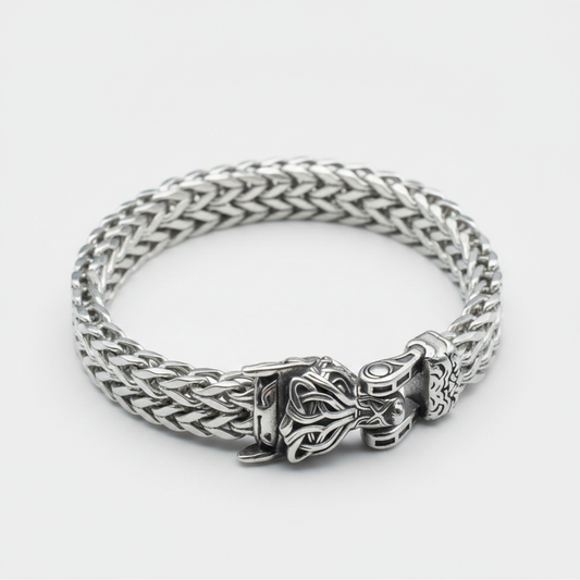 Heavy Viking Bracelet - Fundo Cinza Claro