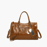 Carmela- Stylish Handbag with Spacious Interior & Minimalist Design